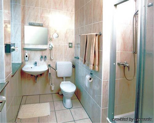 Hotel Monopol Gelsenkirchen Zimmer foto